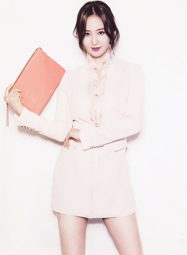 Gambar Foto Kwon Yuri Girls' Generation di Majalah InStyle Edisi Mei 2014