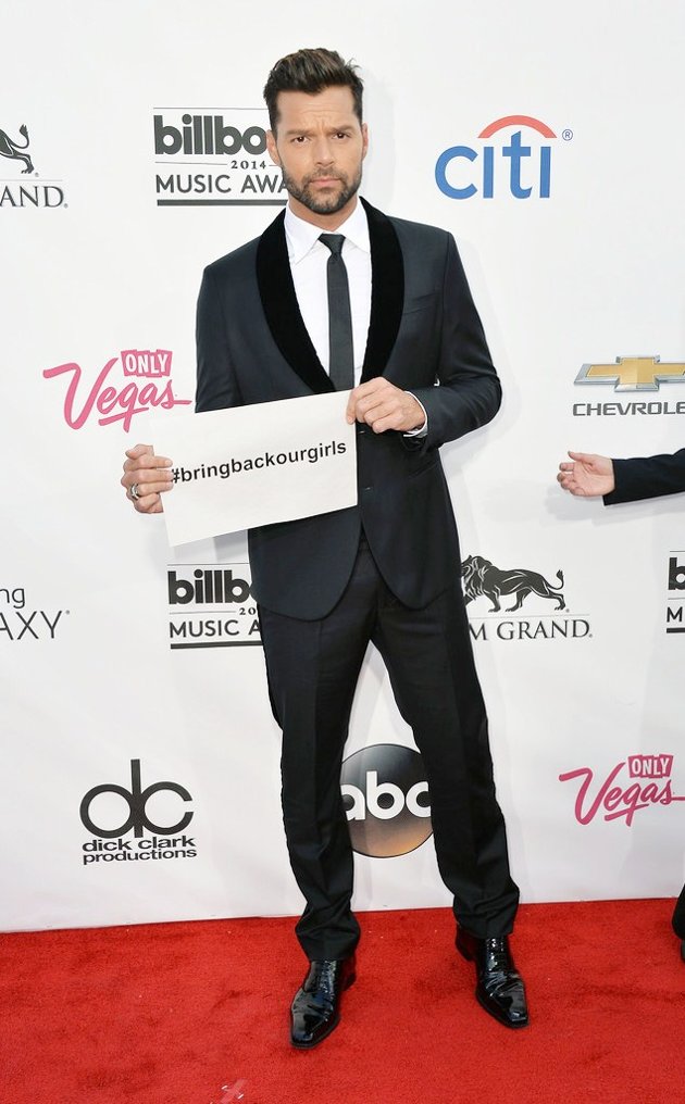 Gambar Foto Ricky Martin di Red Carpet Billboard Music Awards 2014