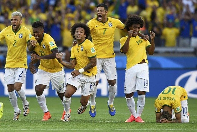 Gambar Foto Neymar Selamatkan Brasil Melalui Tendangan Penalti