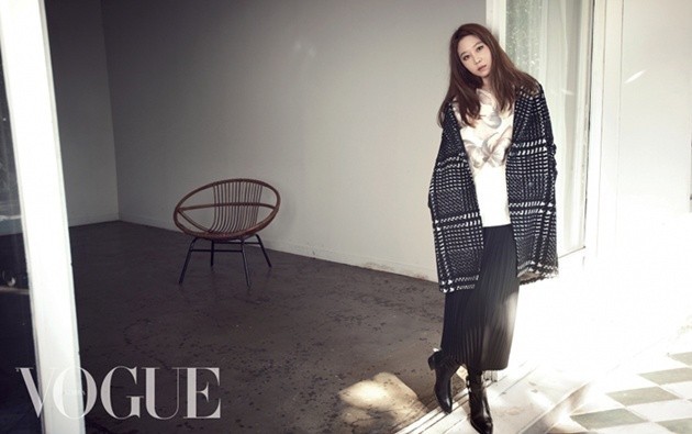 Gambar Foto Gong Hyo Jin di Majalah Vogue Korea Edisi November 2014