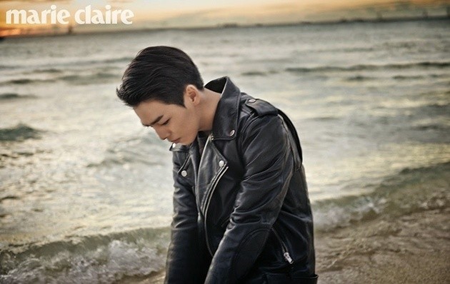 Gambar Foto Lee Hyun Woo di Majalah Marie Claire Edisi Desember 2014