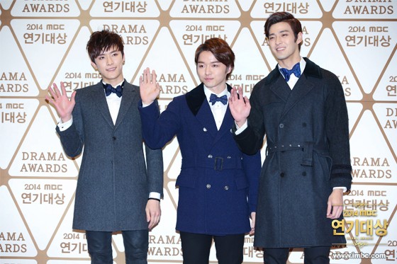 Gambar Foto Royal Pirates di Red Carpet MBC Drama Awards 2014