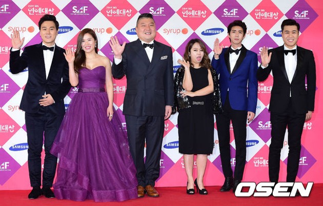 Gambar Foto Pengisi Acara 'Starking' di Red Carpet SBS Entertainment Awards 2014