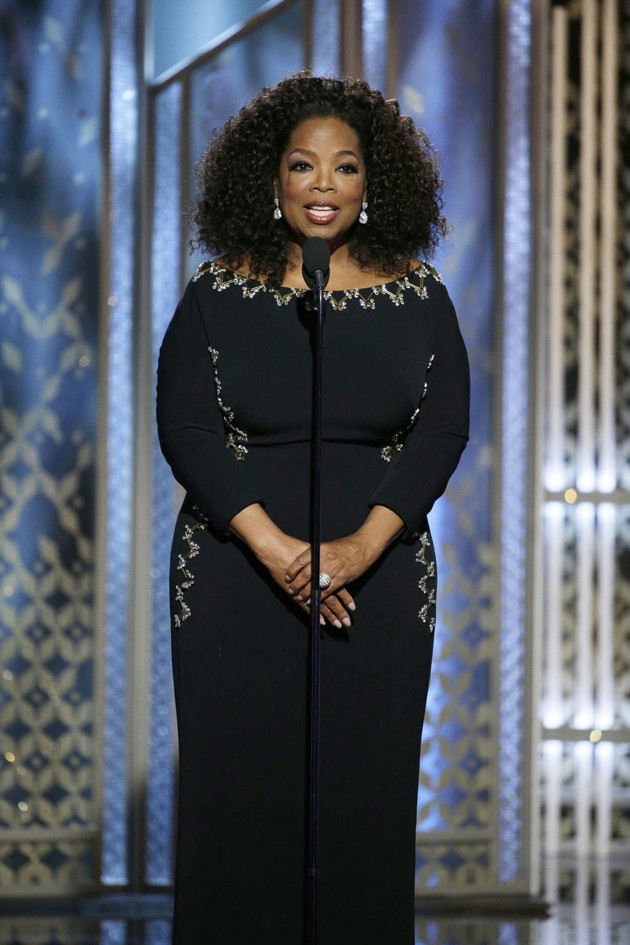 Gambar Foto Oprah Winfrey di Golden Globe Awards 2015