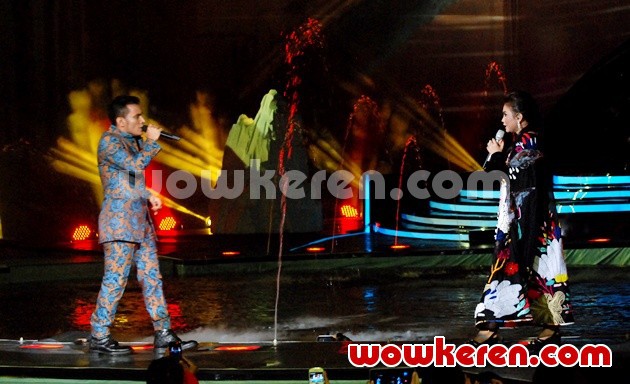 Gambar Foto Judika Tampil Bersama Rossa di Konser Raya '20 Tahun Indosiar'