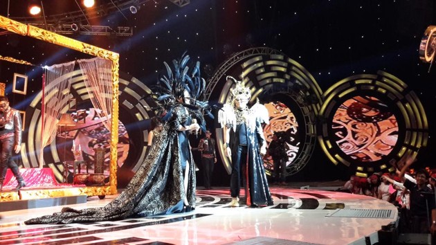Gambar Foto Penampilan Spektakuler Syahrini dan Nassar di SCTV Music Awards 2015
