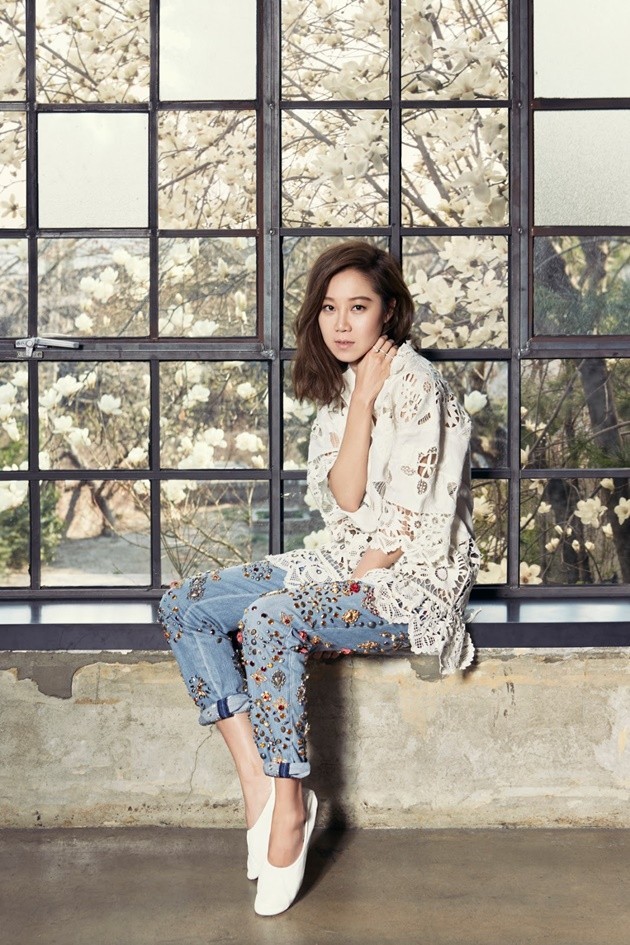 Gambar Foto Gong Hyo Jin di Majalah Marie Claire Edisi Mei 2015