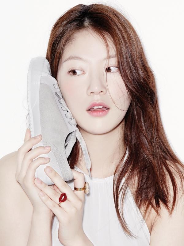 Gambar Foto Gong Seung Yeon di Majalah Oh Boy! Edisi Juni 2015