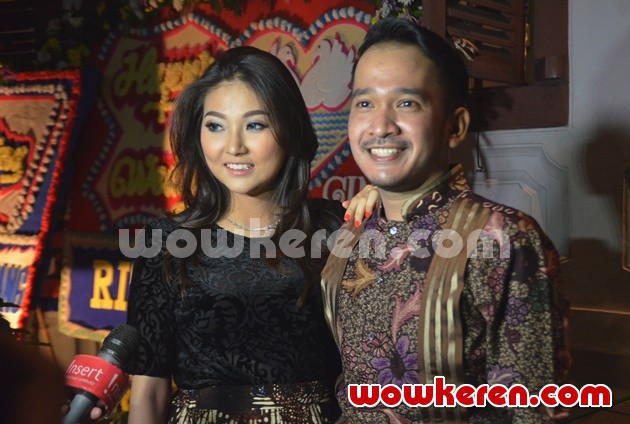 Gambar Foto Sarwendah dan Ruben Onsu Hadiri Pernikahan Nycta Gina dan Rizky Kinos