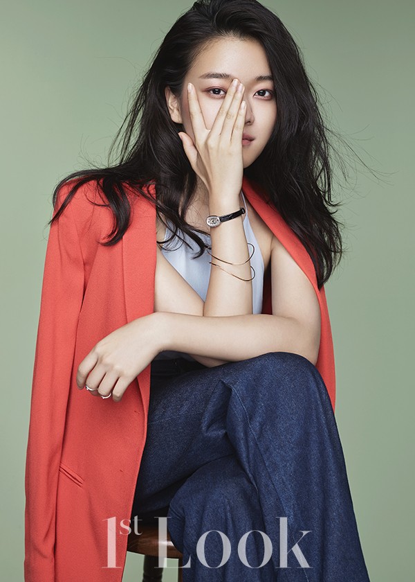 Gambar Foto Go Ah Sung di Majalah 1st Look Vol. 95