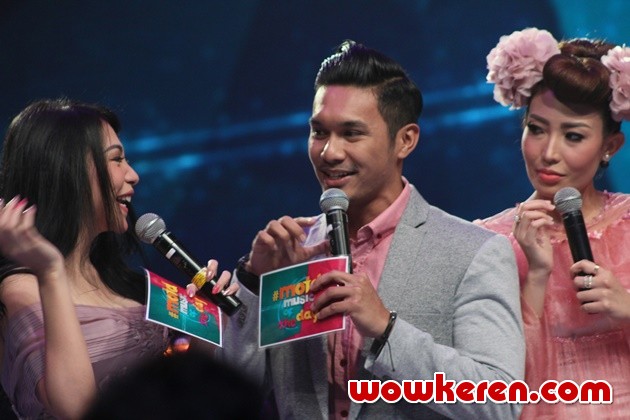 Gambar Foto Kezia Karamoy, Fadi Iskandar dan Ayu Dewi Sebagai Host