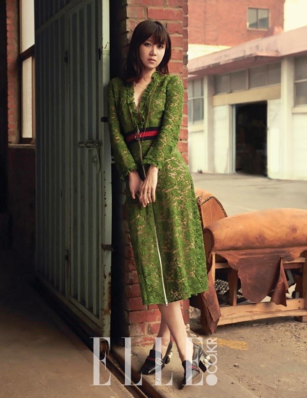 Gambar Foto Gong Hyo Jin di Majalah Elle Edisi April 2016