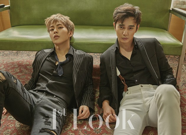 Gambar Foto Xiumin EXO dan Yoo Seung Ho di Majalah 1st Look Vol. 114
