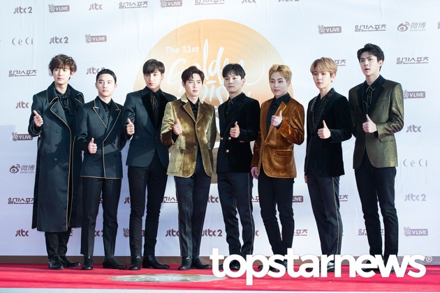 Gambar Foto EXO di Red Carpet Hari Kedua Golden Disk Awards 2017