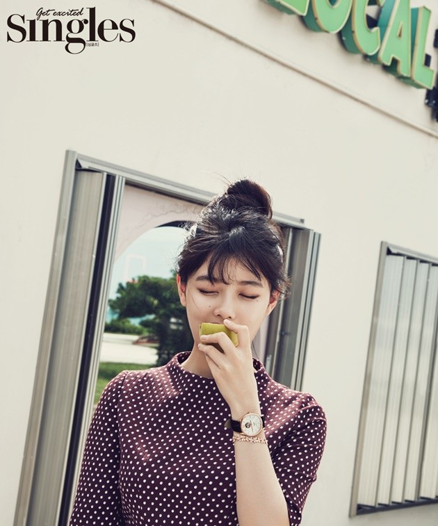 Gambar Foto Kim Yoo Jung di Majalah Singles Edisi Desember 2016