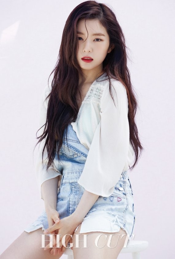 Gambar Foto Irene Red Velvet di Majalah High Cut Vol. 199