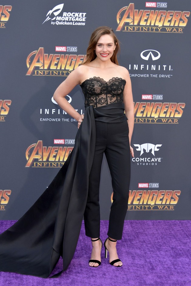 Gambar Foto Elizabeth Olsen hadir di global premiere film 'Avengers: Infinity War'.