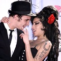 Amy Winehouse dan Blake Fielder-Civil di Red Carpet MTV Movie Awards tahun 2007
