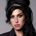 Amy Winehouse untuk promosi 'Back to Black'