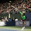Serena Williams berusaha mengembalikan bola dari Maria Sharapova di perempat final