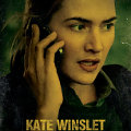 Kate Winslet sebagai Dr. Erin Mears, anggota tim dokter internasional.