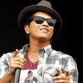 Bruno Mars di acara musik V Festival 2011