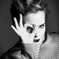 "Aku selalu merasa sangat gugup saat mengekspose diriku secara terbuka" kata Emma Watson
