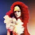 Sunny dalam teaser image album The Boys