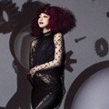Pose Han Ye Seul di Majalah Allure edisi Desember 2011