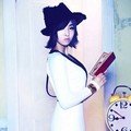 Gaya Minzy di Majalah ELLE Korea edisi Desember 2011