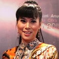 Anya Dwinov di Red Carpet Festival Film Indonesia 2011