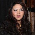 Audy Saat Peluncuran Album Finalis LA Light Start Up! 2011