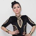 Vicky Shu di Konser Mega Bintang RCTI 2011