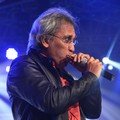 Iwan Fals di Konser 'Dekade Trans Untuk Indonesia'
