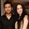 Arumi Bachsin dan Emir Dardak di Peluncuran Media Online Kabartop.com