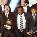 Dani Alves, Lionel Messi, Pele dan Neymar di FIFA Ballon d'Or Award 2011