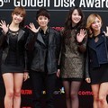 f(x) di Red Carpet Golden Disk Awards 2012