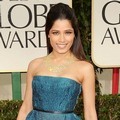 Freida Pinto di Red Carpet Golden Globes 2012