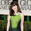 Zooey Deschanel di Red Carpet Golden Globes 2012