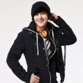Gaya Santai Kim Bum