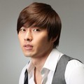 Hyun Bin Kian Laris Menjadi Model