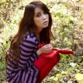 IU untuk Promo Album Single "Real"