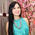 Sandra Dewi Menyambut Perayaan Imlek di Rumahnya