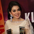 Syahrini di Infotainment Awards SCTV 2012