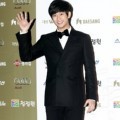 Kim Soo Hyun di Red Carpet Blue Dragon Awards 2011
