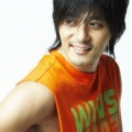 Jang Dong Gun Tampil Santai di Suatu Pemotretan