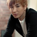 Leeteuk di Majalah Singles Korea