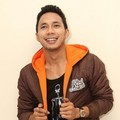 Norman Kamaru Seusai Mengisi Acara Grand Final Boy & Girl Band Indonesia