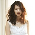 Shin Min A di Katalog Fashion Vivien