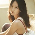 Shin Min A di Katalog Fashion Vivien